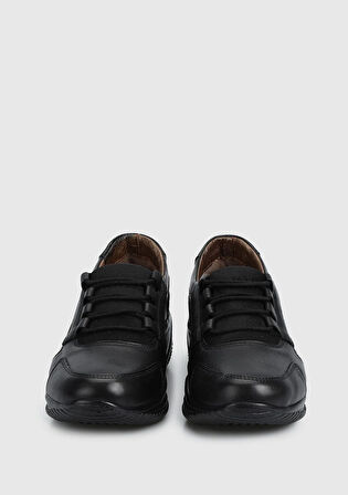 Siyah Deri Kadın Ayakkabı