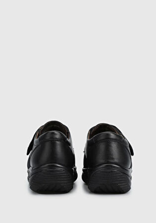 Siyah Deri Kadın Ayakkabı