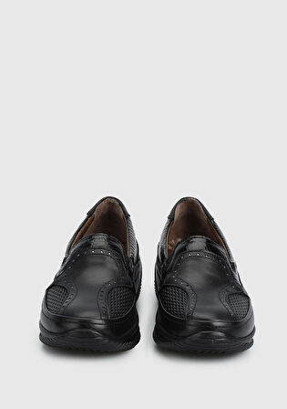 Siyah Deri Kadın Ayakkabı