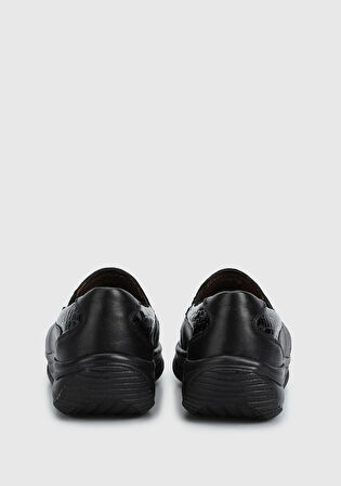 Siyah Deri Kadın Ayakkabı