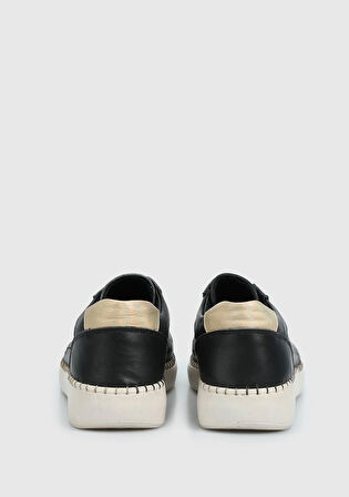 Siyah Deri Kadın Ayakkabı