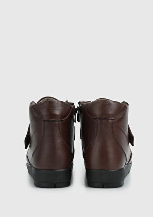 Kahve Deri Kadın Bot