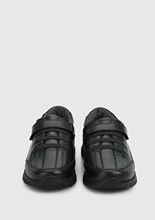 Siyah Deri Kadın Ayakkabı