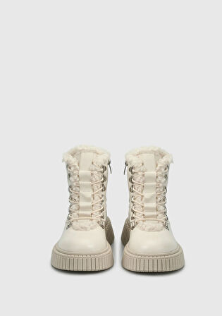 Ekru Kız Çocuk Bot