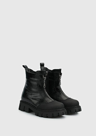 Siyah Kız Çocuk Bot