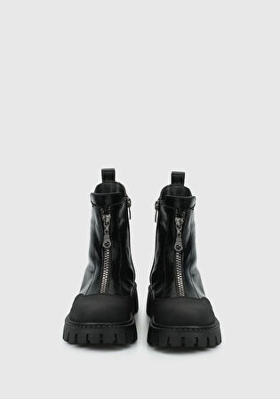 Siyah Kız Çocuk Bot