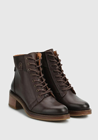 Kahve Deri Kadın Bot