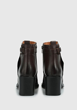 Kahve Deri Kadın Bot