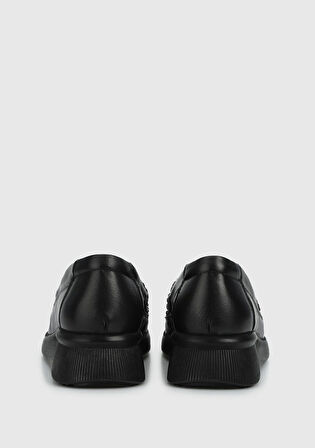 Siyah Deri Kadın Ayakkabı