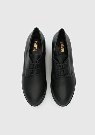 Siyah Deri Kadın Ayakkabı