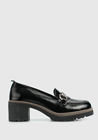 Siyah Deri Kadın Ayakkabı