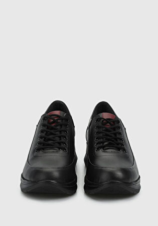 Siyah Deri Kadın Ayakkabı