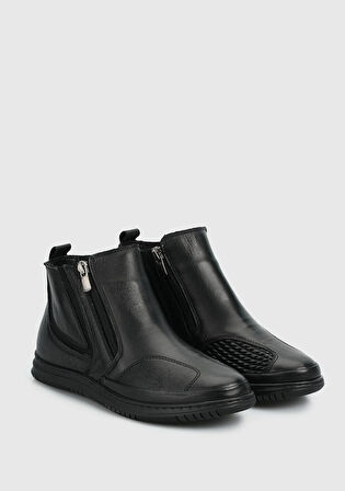 Siyah Deri Kadın Bot