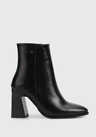 Siyah Kadın Bot