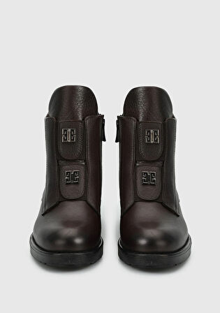 Kahve Deri Kadın Bot