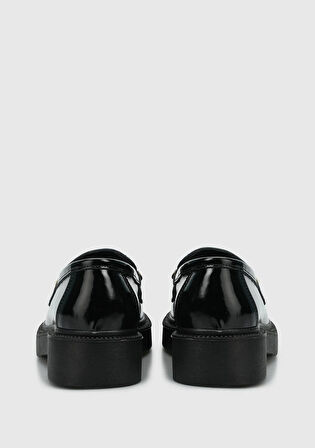 Siyah Deri Kadın Ayakkabı