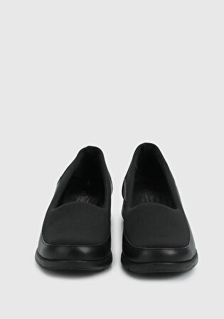 Siyah Deri Kadın Ayakkabı