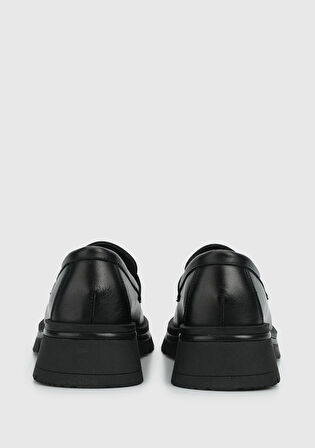 Siyah Deri Kadın Ayakkabı