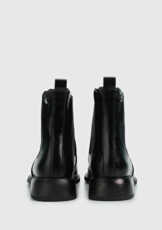 Siyah Kadın Bot