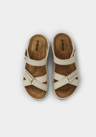 Bej Kadın Düz Sandalet