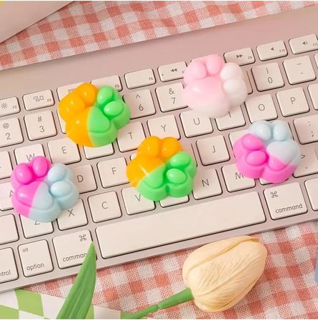 4 Adet Minik Kedi Patisi Pufi Taba Squishy Stres Oyuncağı Pati Sukuşi