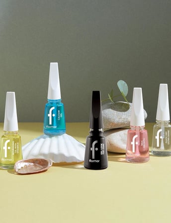 Gel Look Jel Görünüm Veren Oje Koruyucu Top Coat Tırnak Cilası