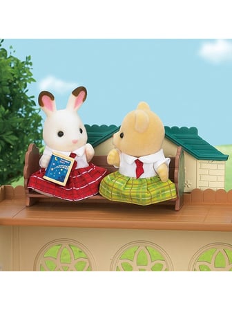 Sylvanian Families Kasaba Okulu 5105 (figürler kutuya dahil değildir)
