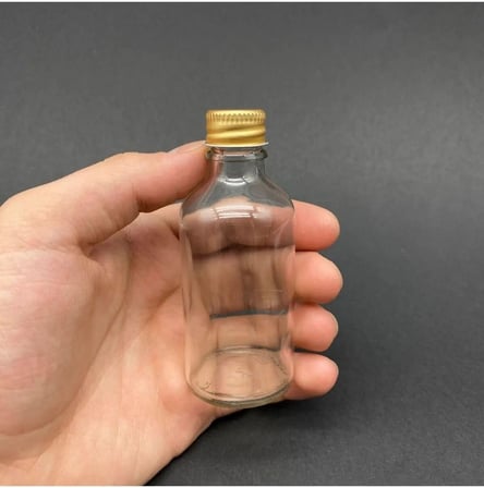 12 Adet Şeffaf Cam Shot Şişesi Sızdırmaz Gold Metal Kapaklı Hediyelik Koku Süs Çok Amaçlı Şişe 50ml