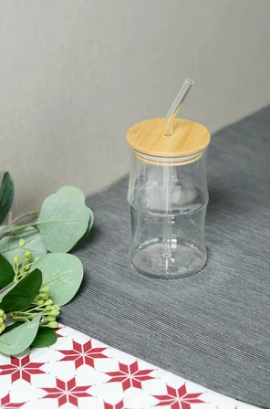 Bambu Kapaklı Cam Pipetli 330 ml Borosilikat Bardak