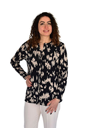 Kadın Batik Baskılı Düğmeli Viscon Bluz BGL-ST04270