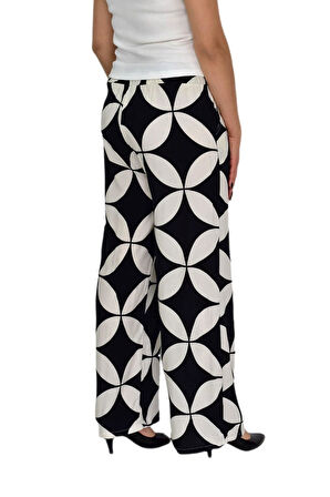 Kadın Emprime Bol Paçalı Lastikli Bağcıklı Pantolon BGL-ST04626