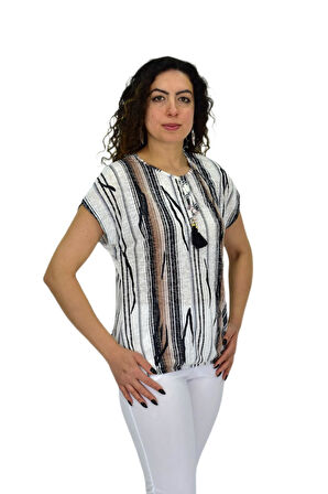 Kadın Kısa Kol Baskılı Bluz BGL-ST04695