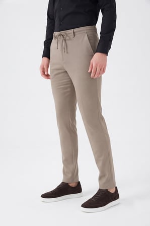 Erkek Regular Kalıp Jogger Pantolon Armürlü Kumaş BGL-ST05633