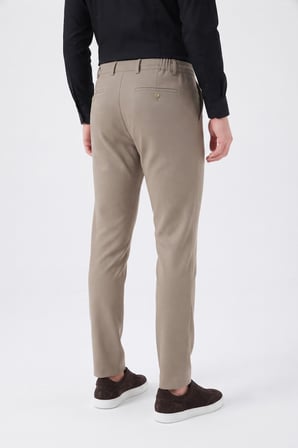 Erkek Regular Kalıp Jogger Pantolon Armürlü Kumaş BGL-ST05633