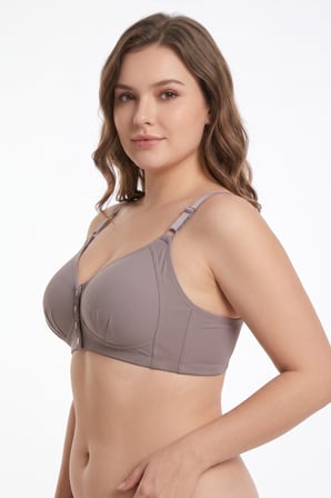 Kadın Önden Çıtçıtlı Süngerli Sütyen C Cup BGL-ST05639
