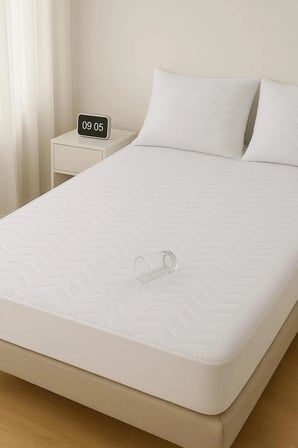 Kapitoneli Fitted Full Kenar Su Sıvı Geçirmez Alezi Beyaz Renkli Tek Çift Kişilik Yatak Koruyucu