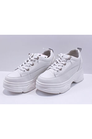 25K314 Deri gizli topuk kadın ayakkabı