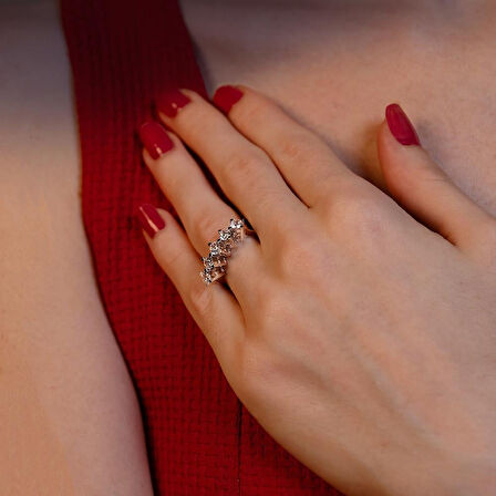 G Renk 0.85 Karat Pırlanta Beştaş Yüzük