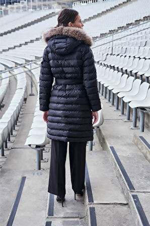 18269 WOMANIA MONT IBIZA