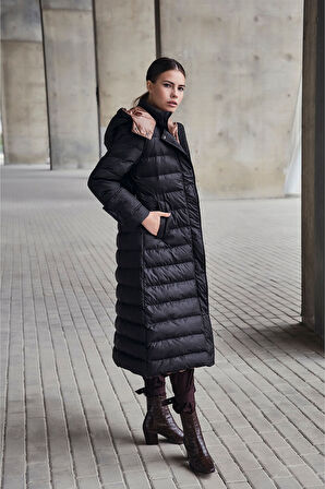 18278 WOMANIA MONT BERLİN