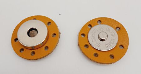 Gerçek Derili Mıknatıslı Çıtçıt Hardal Gümüş Metalli
