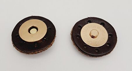 Gerçek Derili Mıknatıslı Çıtçıt Kahverengi Light Gold Metalli