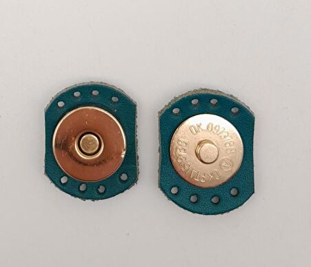Turkuaz Renk Gerçek Derili Oval Kenar Mıknatıslı Çıtçıt Light Gold Metalli