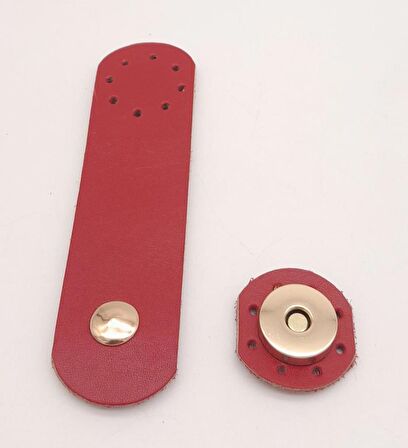 11x3 cm Kırmızı Gerçek Deri Yuva Model Çanta Kapağı Light Gold Metalli