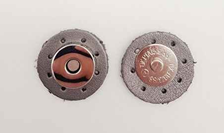 Gri Suni Derili Mıknatıslı Çıtçıt Gümüş Metalli