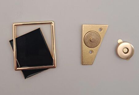 Light Gold Çerçeve Model Siyah Renk Mıknatıslı Kilit