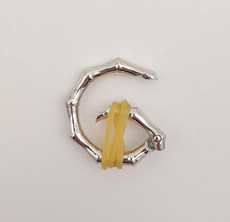 Köşeli Yaylı Halka Gümüş Renk 1 Adet