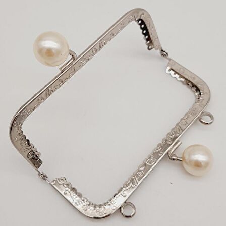 12.5 cm İncili Dikdörtgen Cüzdan Çanta Klipsi Bursu Gümüş Metalli