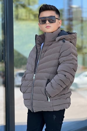 Erkek Çocuk Çıkarılabilir Kapüşonlu Sık Dikişli Nova Kumaş Kışlık Şişme Mont KM4016