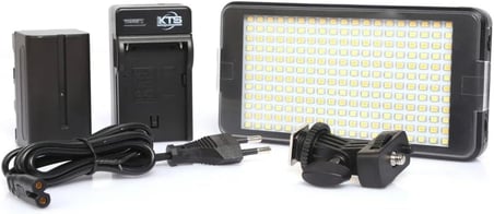 FototekFotograf Pro Led-228 Sürekli Işık 228 Led Video Işık Kamera Çekim Işığı Batarya Ve Şarj Dahil